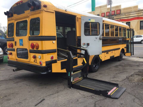 2000 Thomas Built Buses Saf-T-Liner EF