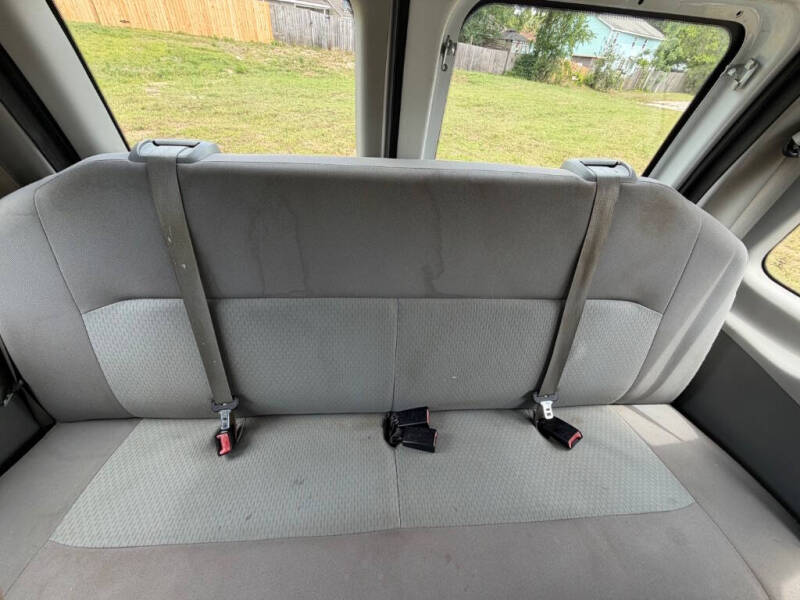 2013 Ford E-Series E-350 SD XLT