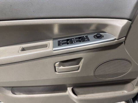 2007 Jeep Grand Cherokee Laredo