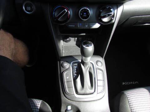 2021 Hyundai Kona SEL