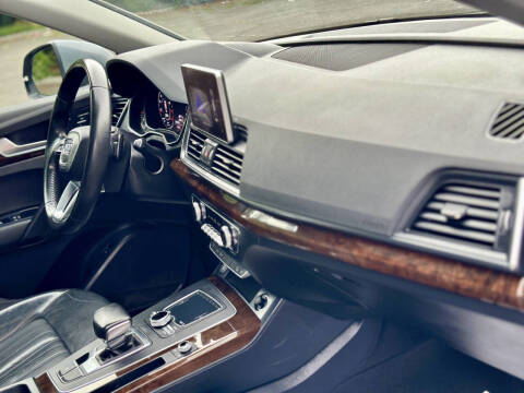 2018 Audi Q5 2.0T quattro Premium