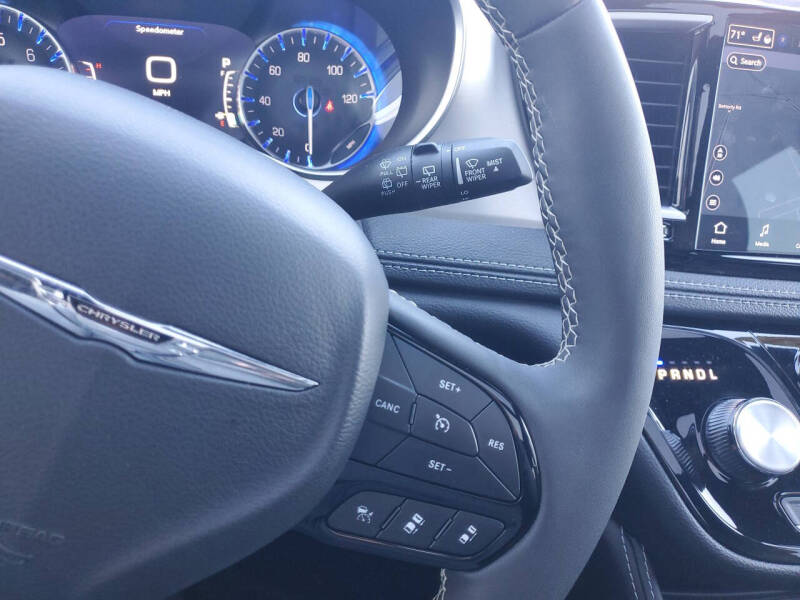 2024 Chrysler Pacifica Limited