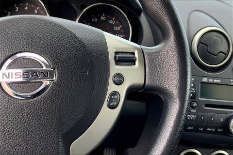 2010 Nissan Rogue S Krom