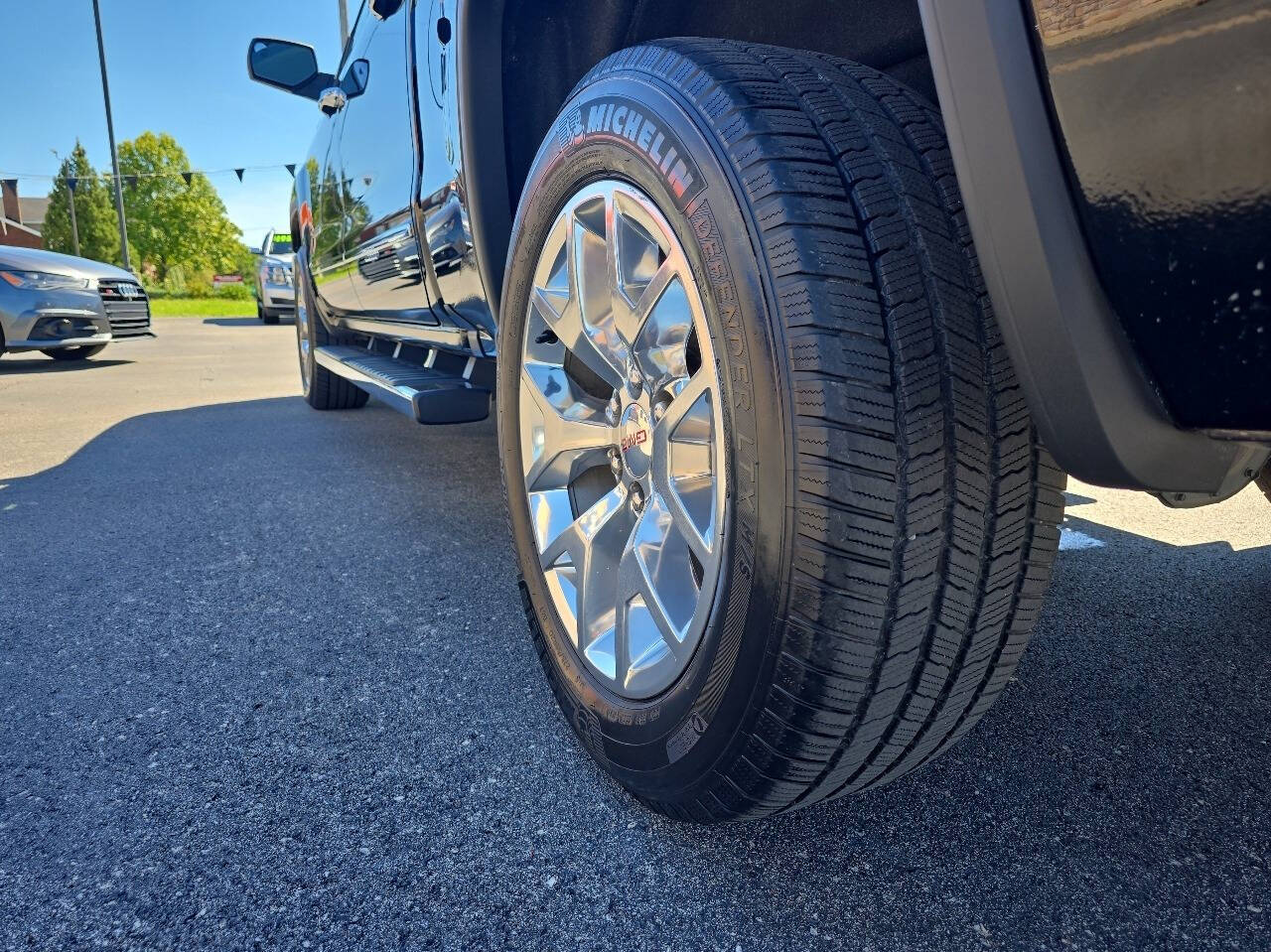 2017 GMC Sierra 1500 for sale at GLOBE AUTO SALES in Louisville, KY