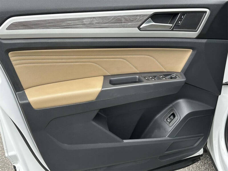 2021 Volkswagen Atlas Cross Sport V6 SE