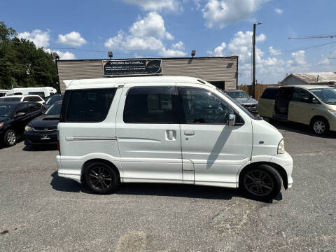 2000 Daihatsu Atrai 7