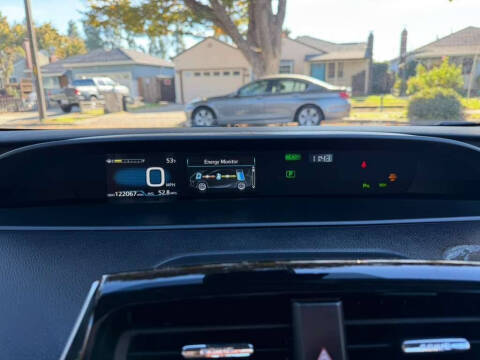 2019 Toyota Prius XLE