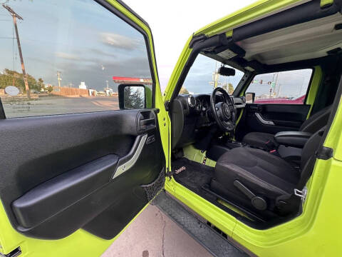 2017 Jeep Wrangler Sahara