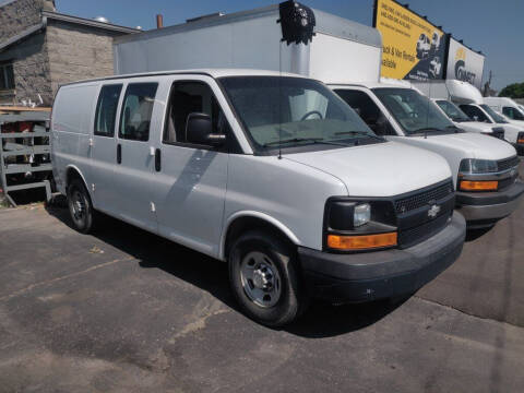 2014 Chevrolet Express for sale at Connect Truck and Van Center in Indianapolis IN