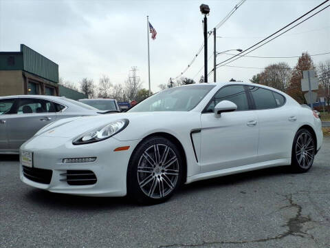 2015 Porsche Panamera 4