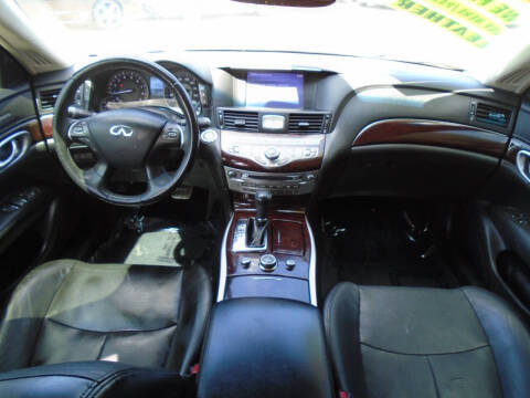 2013 Infiniti M37