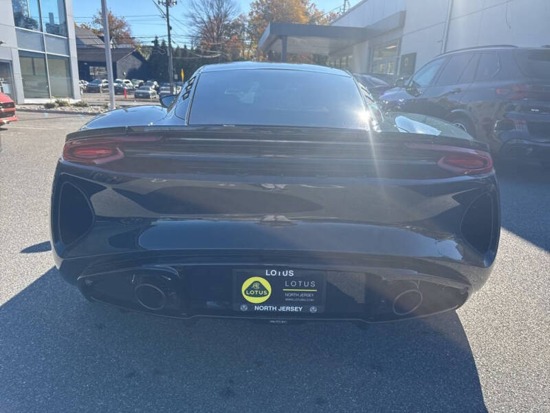 2025 Lotus Emira V6 Base