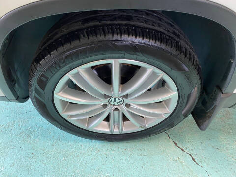 2013 Volkswagen Tiguan SE