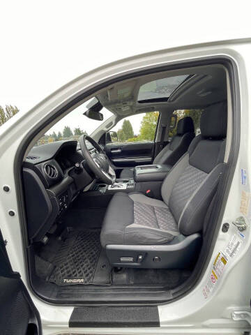 2018 Toyota Tundra SR5