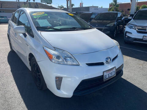 2013 Toyota Prius Two