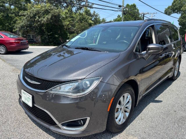 2017 Chrysler Pacifica Touring-L