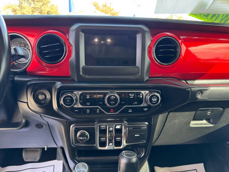 2021 Jeep Gladiator California Edition