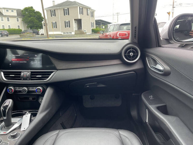 2021 Alfa Romeo Giulia Ti