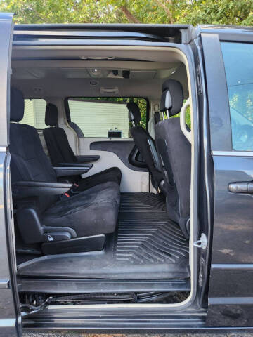 2012 Dodge Grand Caravan Crew
