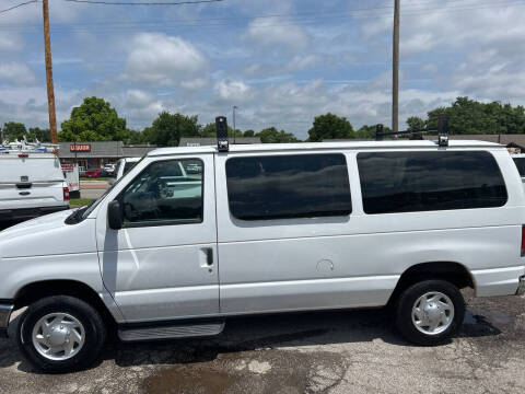 2014 Ford E-Series E-350 SD XLT