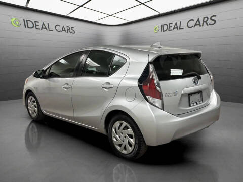 2015 Toyota Prius c One