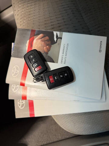 2014 Toyota Camry Hybrid LE