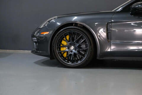 2018 Porsche Panamera Turbo Sport Turismo