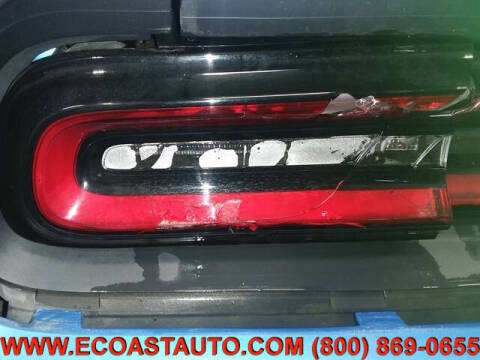 2015 Dodge Challenger R/T Shaker