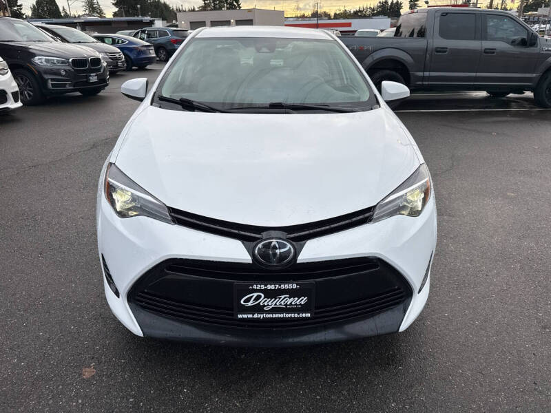 2018 Toyota Corolla LE photo 8