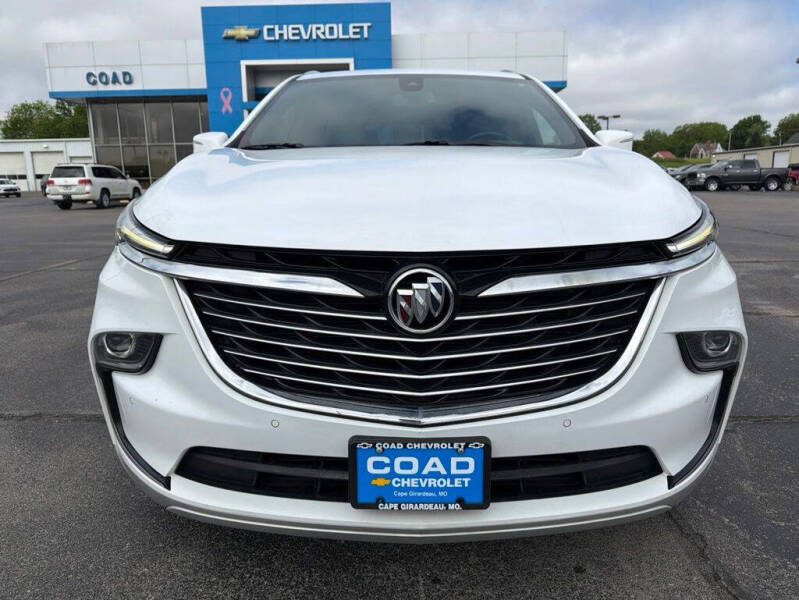 2023 Buick Enclave Essence