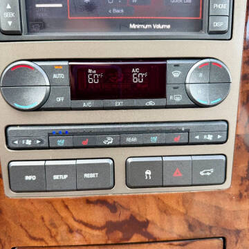 2011 Lincoln Navigator