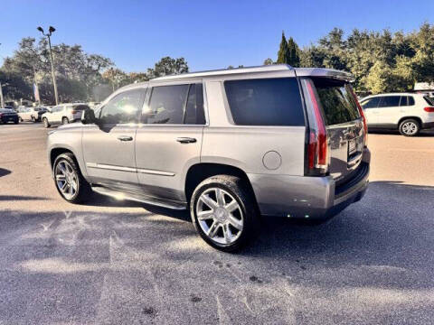 2018 Cadillac Escalade Luxury
