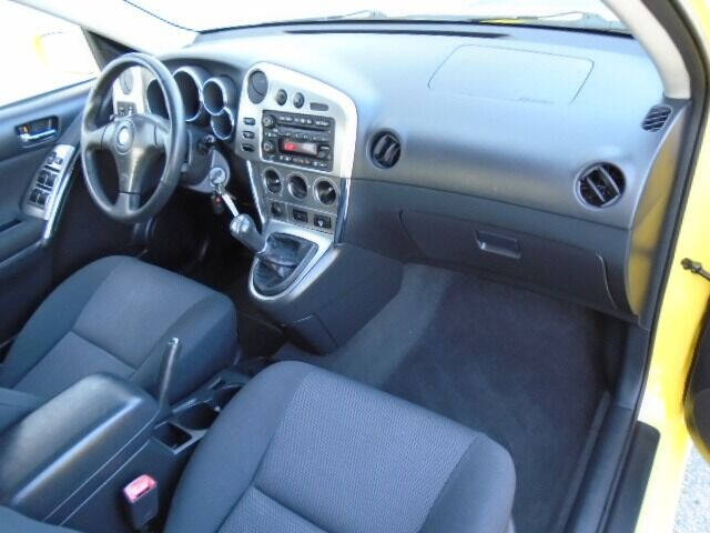 2004 Toyota Matrix XRS