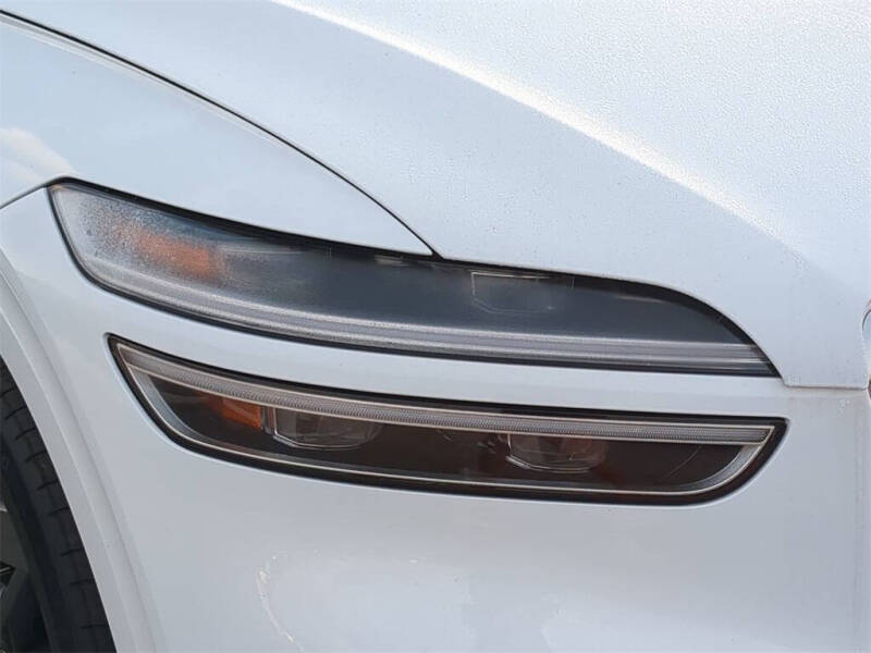 2025 Genesis Electrified GV70 Advanced