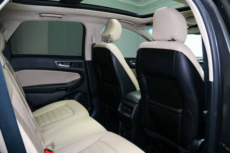 2019 Ford Edge SEL