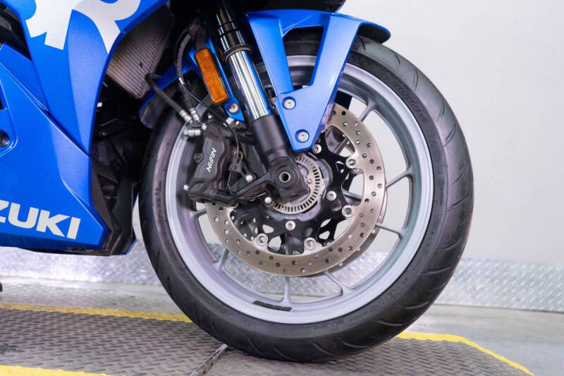 2024 Suzuki GSX-8R