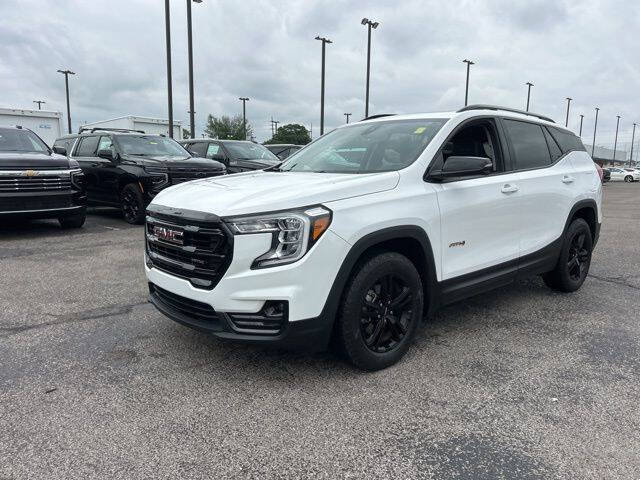 2023 GMC Terrain AT4