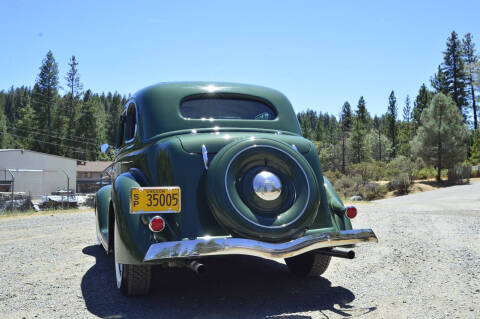 1936 Ford Deluxe