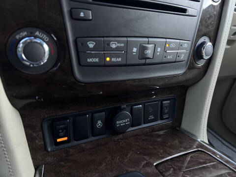 2017 Infiniti QX80