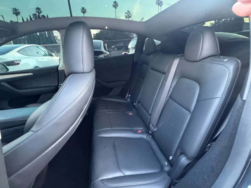 2024 Tesla Model Y Long Range