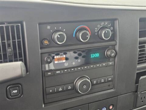 2025 Chevrolet Express 2500