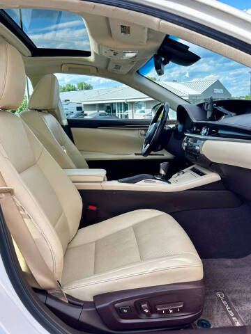 2017 Lexus ES 350