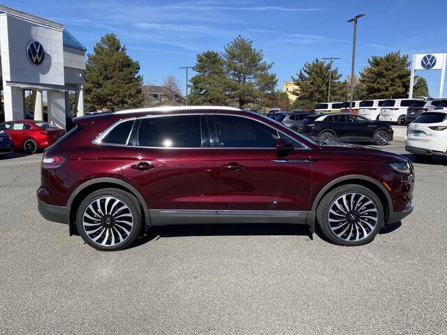 2022 Lincoln Nautilus Black Label