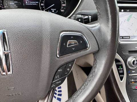 2017 Lincoln MKX Select