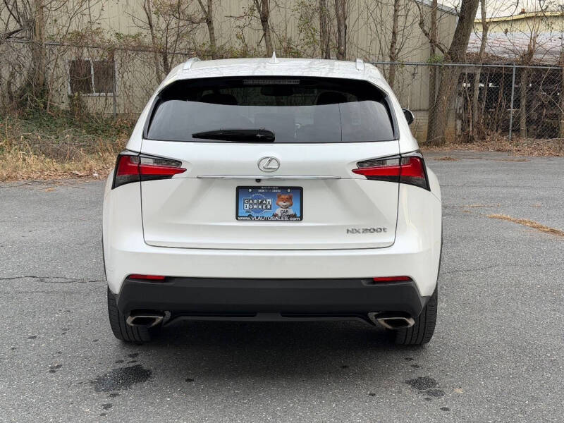 2017 Lexus NX 200t