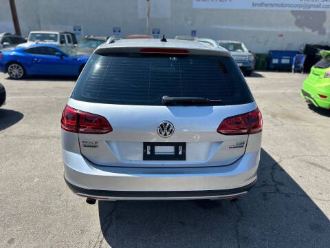 2017 Volkswagen Golf Alltrack