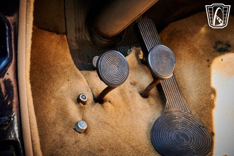 1952 Studebaker Champion