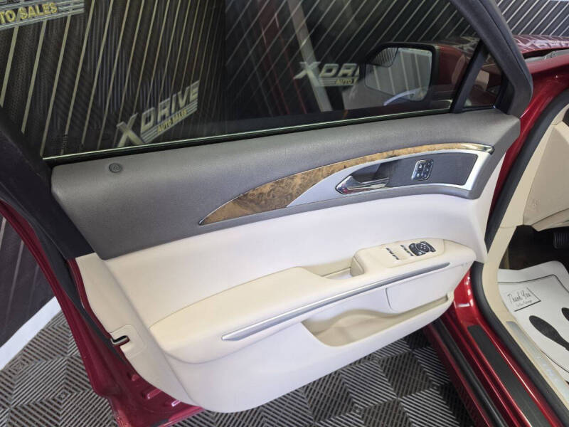 2016 Lincoln MKZ