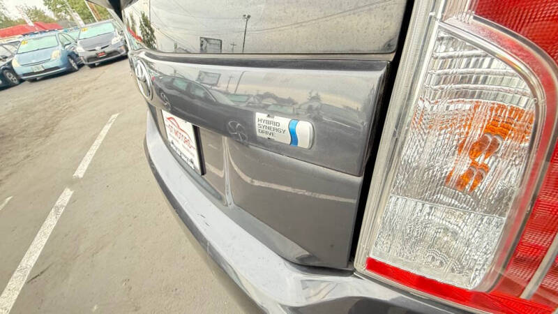 2014 Toyota Prius One