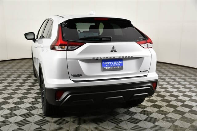 2026 Mitsubishi Eclipse Cross LE